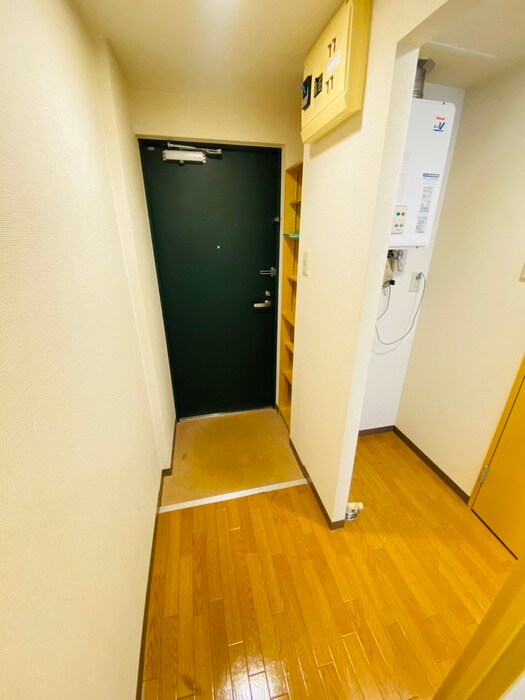 物件内観写真19　(廊下)