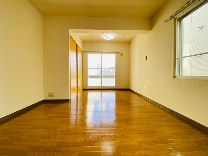物件内観写真21　(居室)