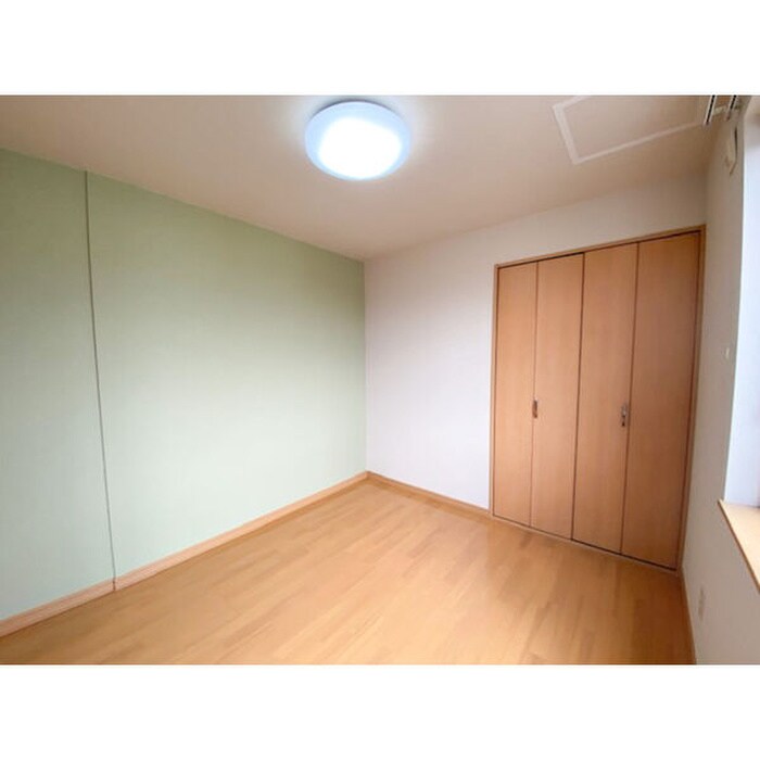 物件内観写真6　(収納)