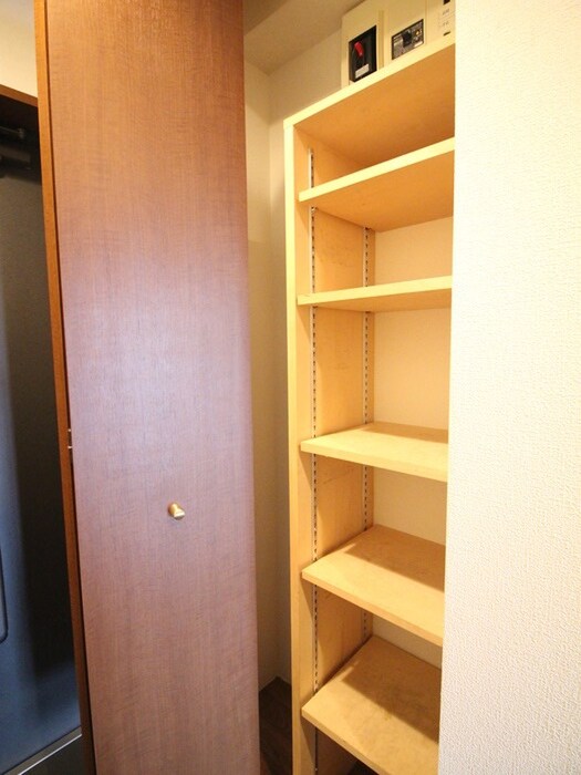 物件内観写真19　(靴箱)