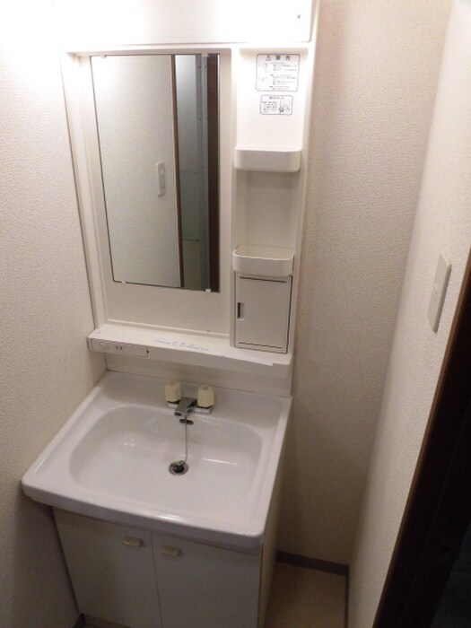 物件内観写真15　(洗面)