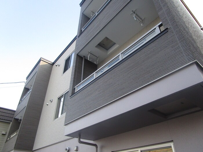 物件外観写真4　(外観写真)