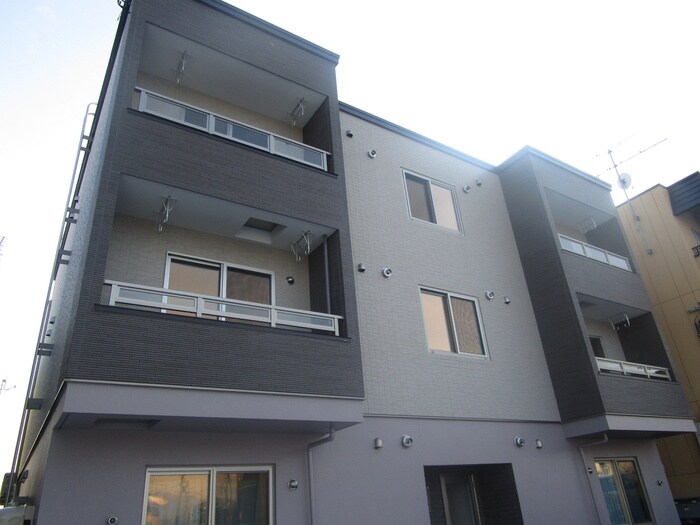 物件外観写真5　(外観写真)