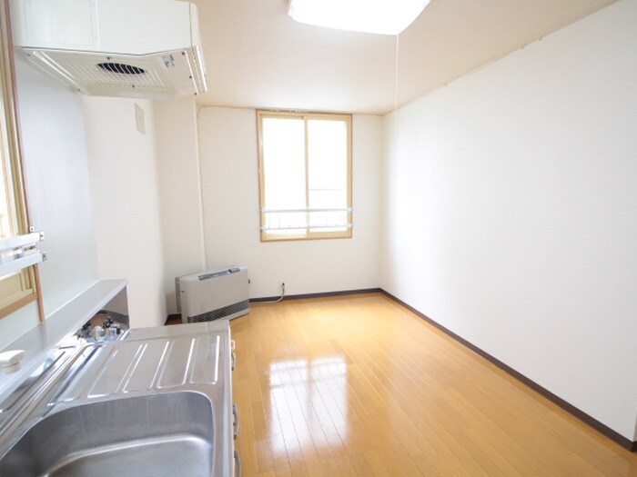 物件内観写真9　(居室)