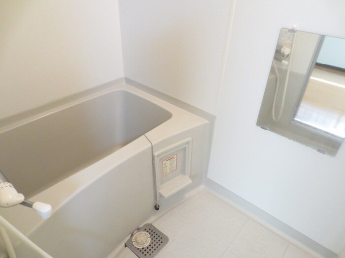 物件内観写真12　(バス／シャワールーム等)