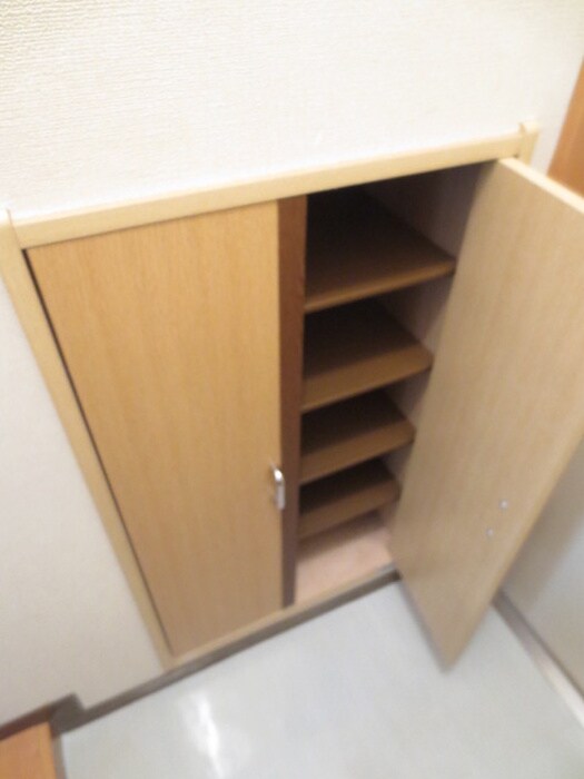 物件内観写真14　(靴箱)
