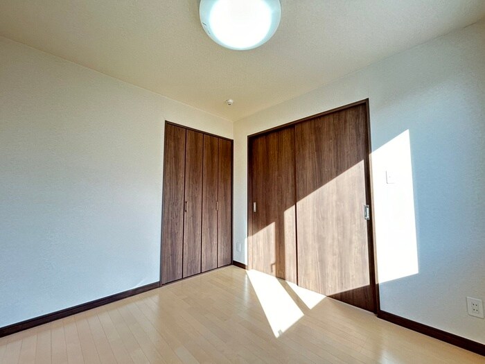 物件内観写真18　(居室)