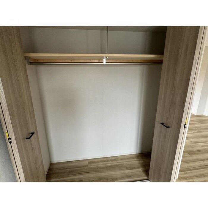 物件内観写真8　(収納)