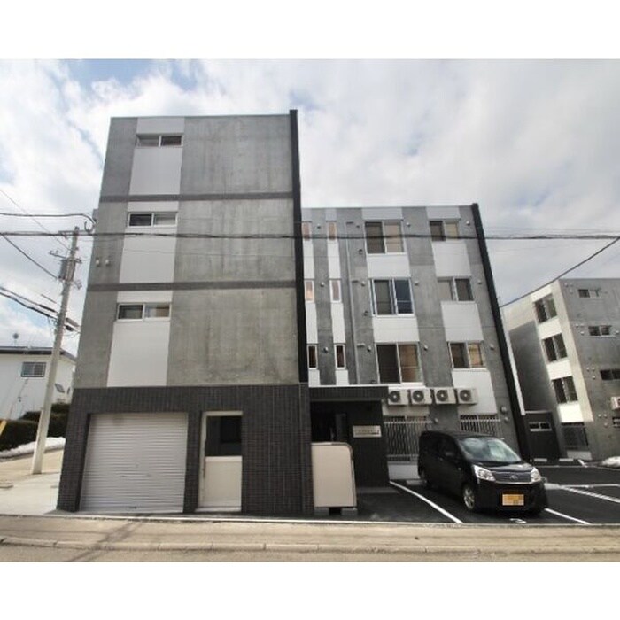 物件外観写真1　(外観写真)