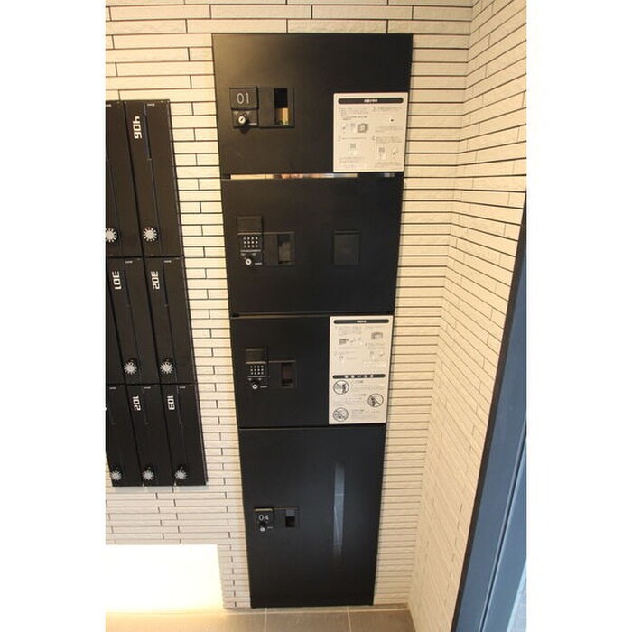 物件外観写真4　(建物設備)