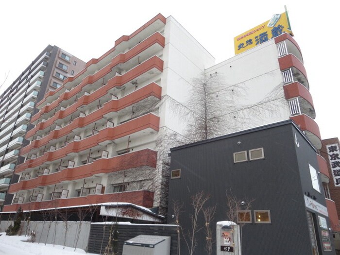 物件外観写真1　(外観写真)