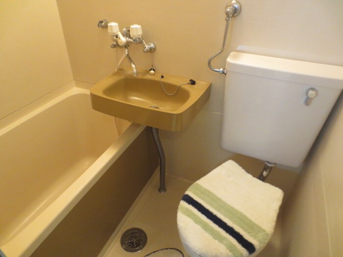 物件内観写真13　(バス／シャワールーム等)