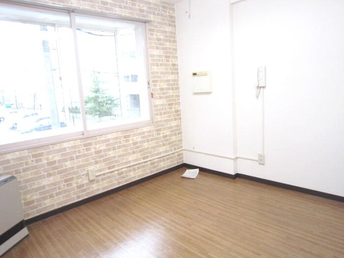 物件内観写真15　(居室)