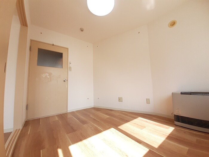 物件内観写真17　(居室)