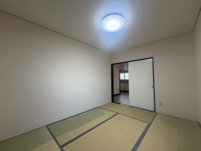 物件内観写真18　(居室)