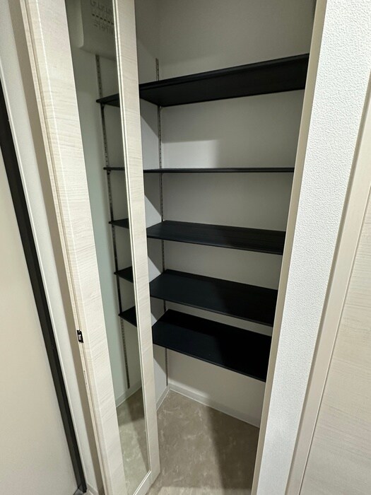 物件内観写真8　(収納)