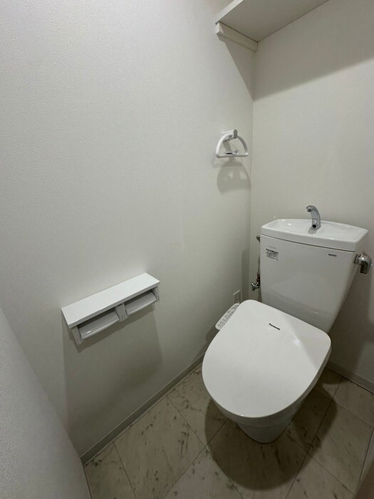 物件内観写真9　(トイレ)