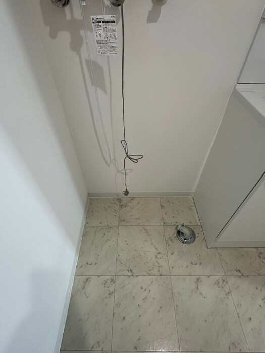 物件内観写真20　(洗濯機置場)