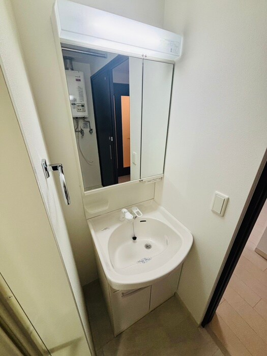 物件内観写真18　(洗面)