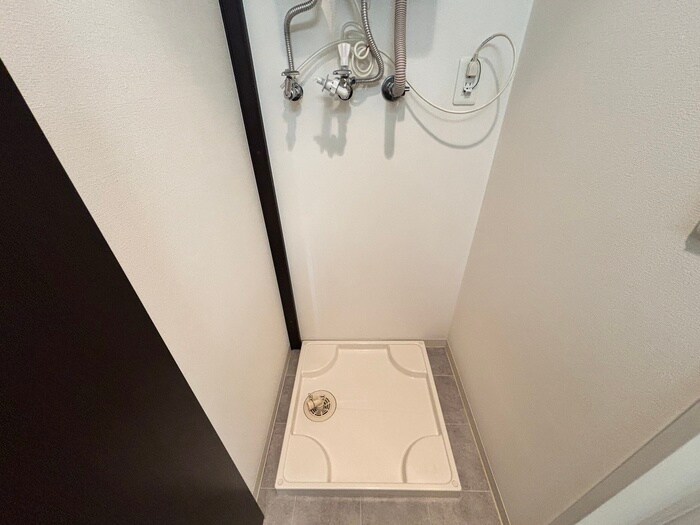 物件内観写真22　(洗濯機置場)