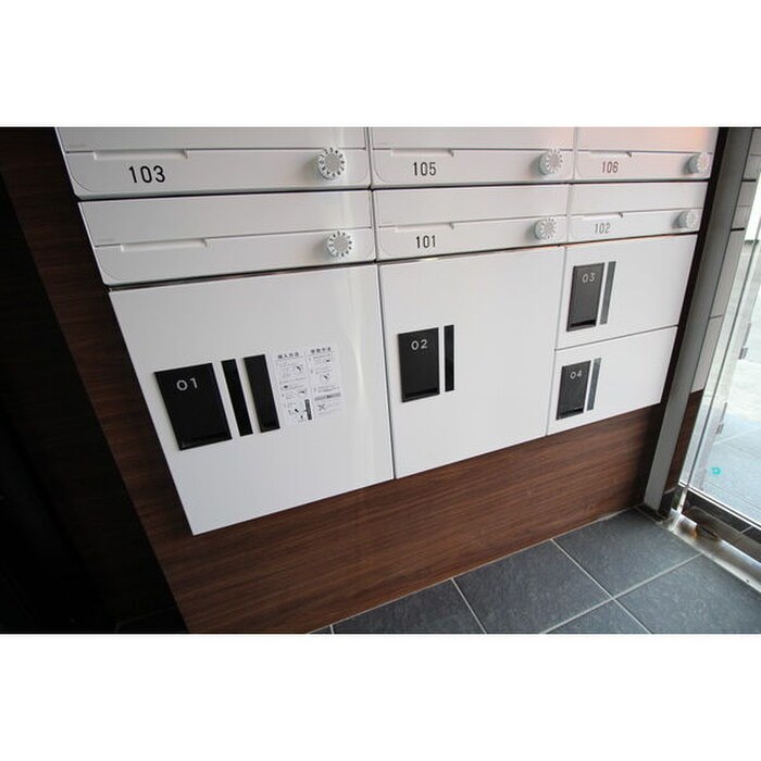 物件外観写真4　(建物設備)