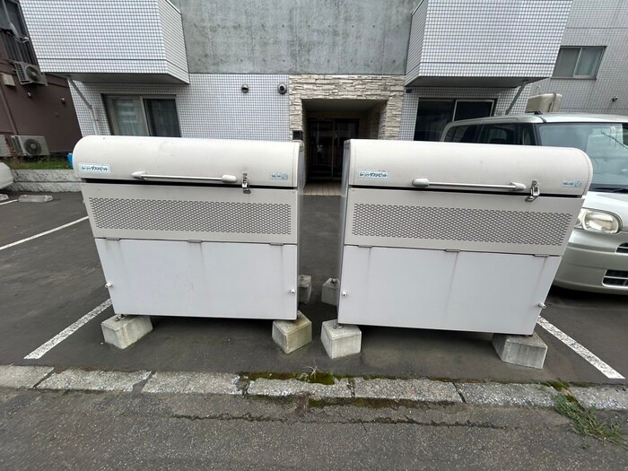 物件外観写真6　(建物設備)