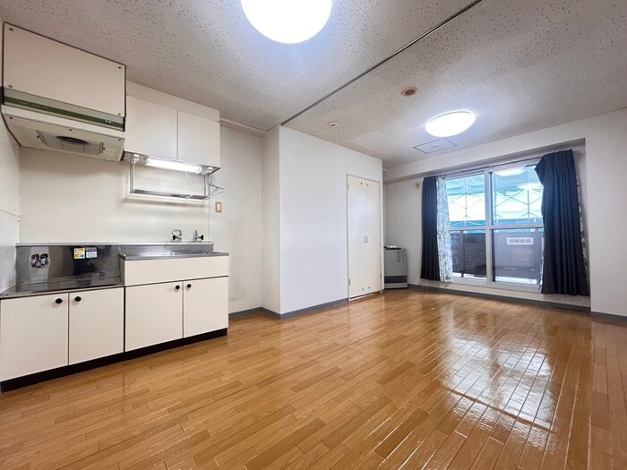 物件内観写真9　(居室)