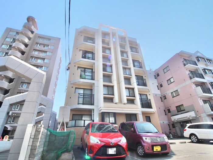 物件外観写真1　(外観写真)