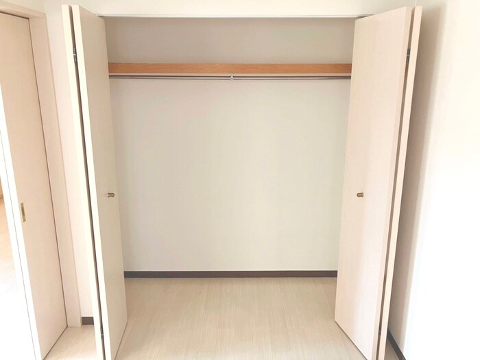 物件内観写真16　(収納)