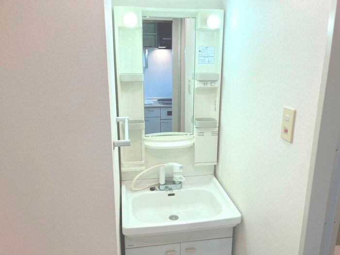 物件内観写真18　(洗面)