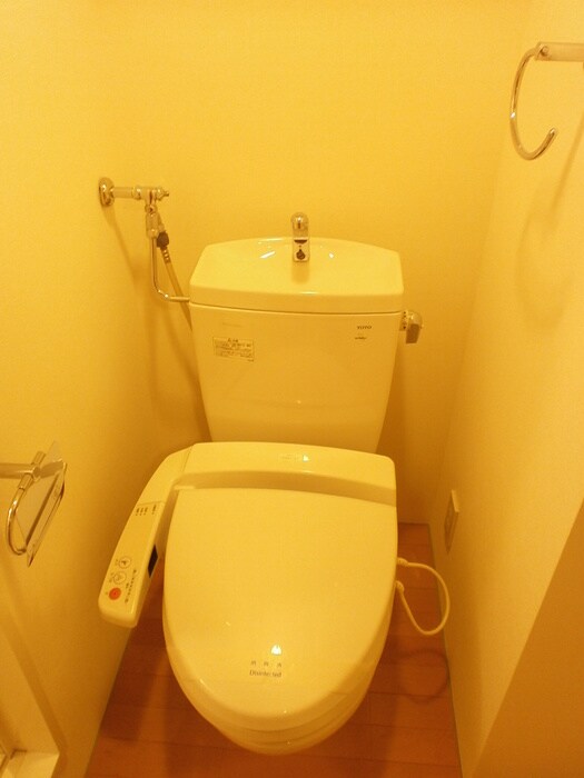 物件内観写真13　(トイレ)