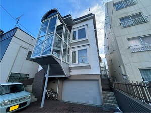 イースト ワン外観写真