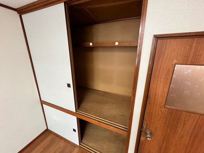 物件内観写真9　(収納)