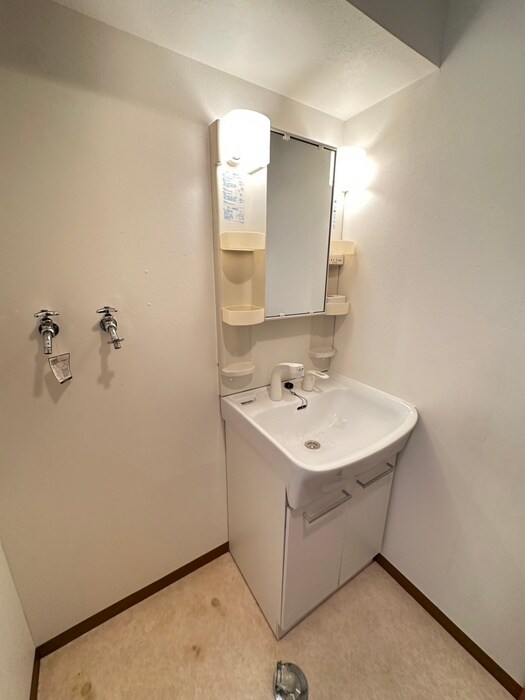 物件内観写真14　(洗面)