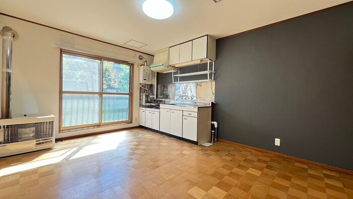 物件内観写真6　(居室)