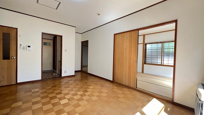 物件内観写真8　(居室)