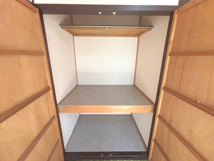 物件内観写真12　(収納)