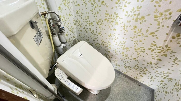 物件内観写真12　(トイレ)