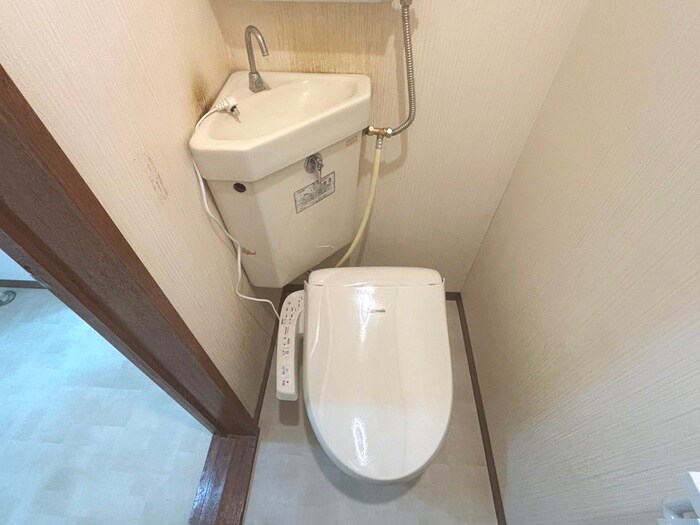 物件内観写真17　(トイレ)