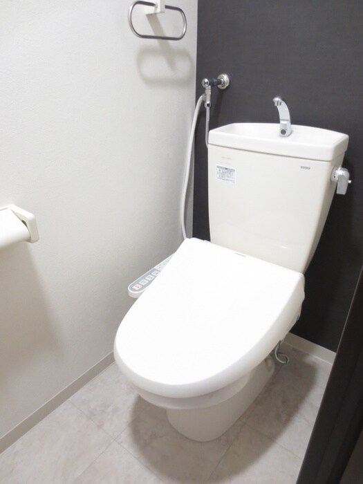 物件内観写真15　(トイレ)