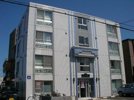 グランメ－ル平岸４・５外観写真