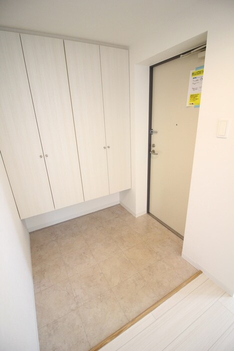 物件内観写真20　(玄関)