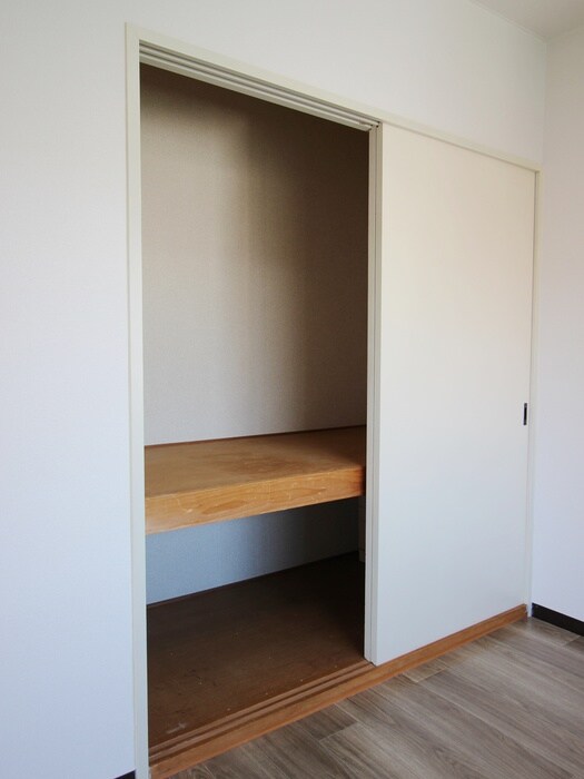 物件内観写真7　(収納)