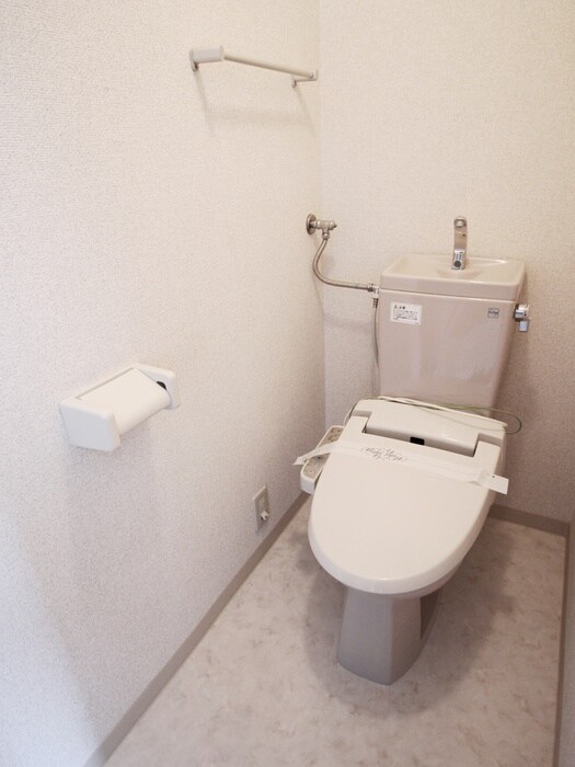 物件内観写真11　(トイレ)