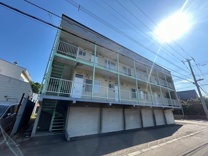 物件外観写真1　(外観写真)