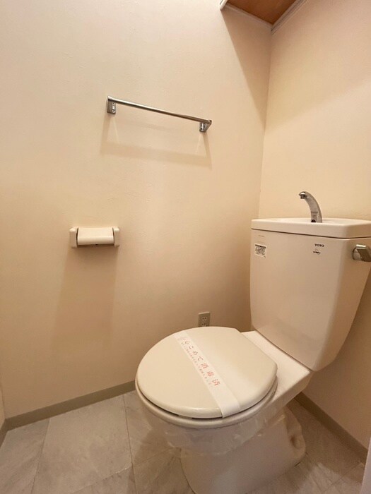 物件内観写真9　(トイレ)
