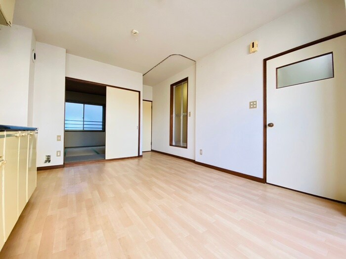 物件内観写真8　(居室)