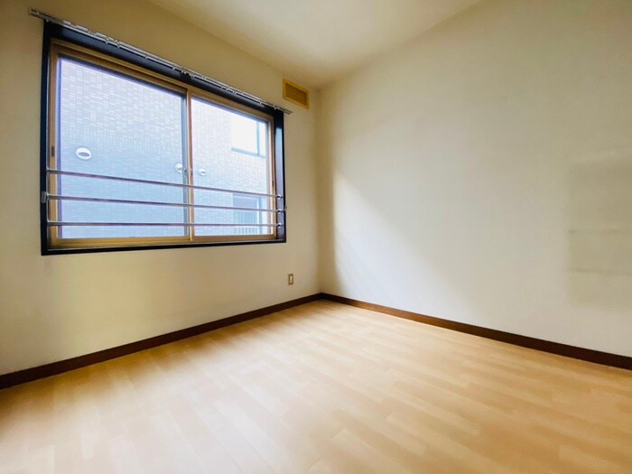 物件内観写真21　(居室)