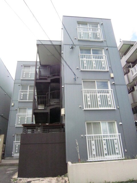 物件外観写真2　(外観写真)