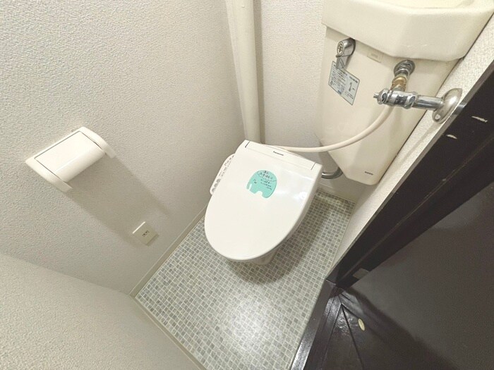 物件内観写真15　(トイレ)